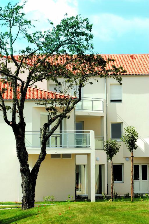 Domitys Le Clos De La Seigneurie Aparthotel Les Gonds Buitenkant foto
